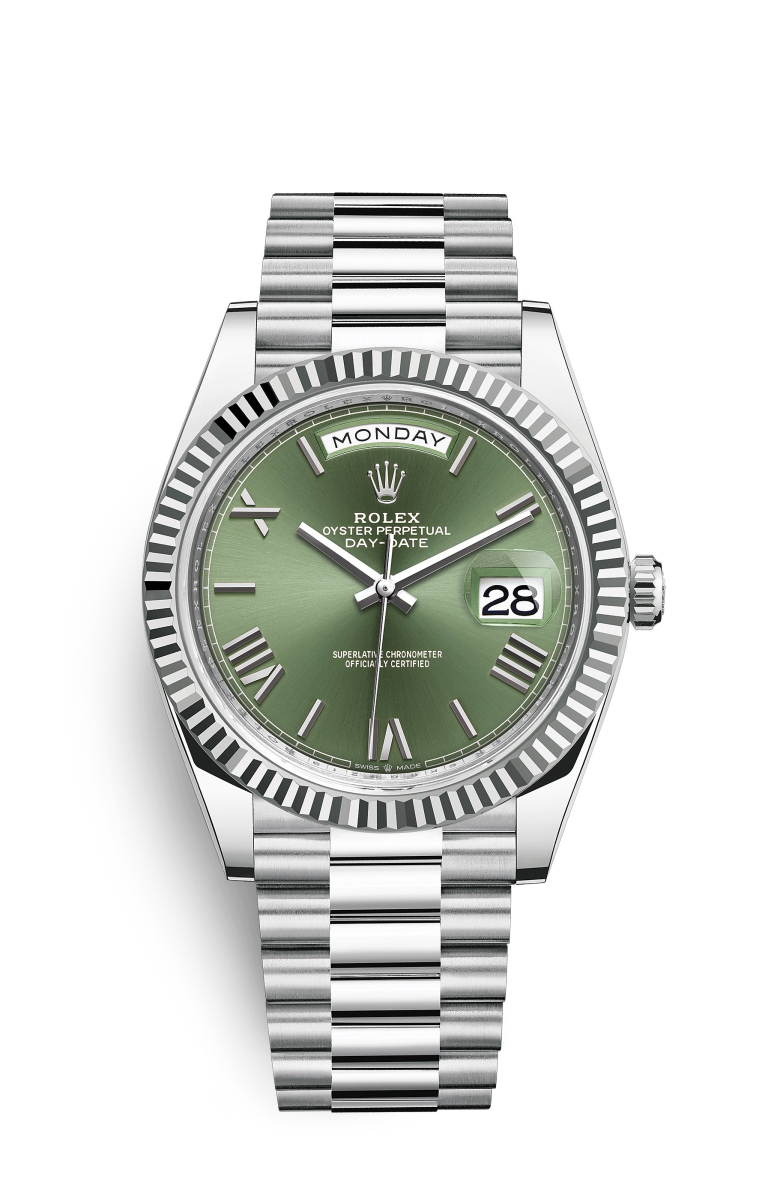 Rolex Day-Date 40 Platino M228236-0008 Reloj