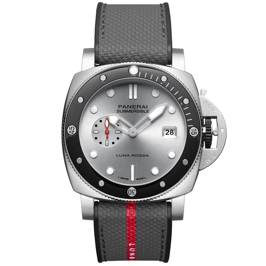 Panerai Submersible QuarantaQuattro PAM01681 Luna Rossa 37th America's Cup
